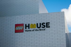 Les impressionnantes constructions en briques de la LEGO House à Billund