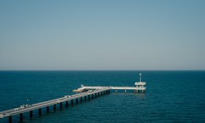 Le ponton (Mosta) de Bourgas s'avançant dans la mer Noire