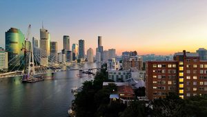 La skyline de Brisbane vue depuis les bassins de South Bank