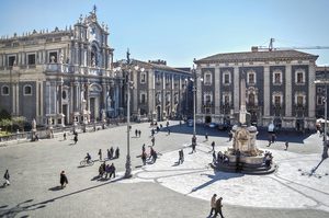 La Piazza del Duomo et sa fontaine de l'Éléphant à Catane