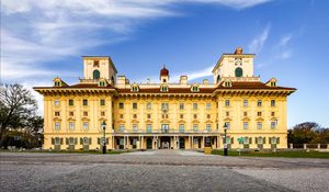La façade jaune du palais Esterházy à Eisenstadt