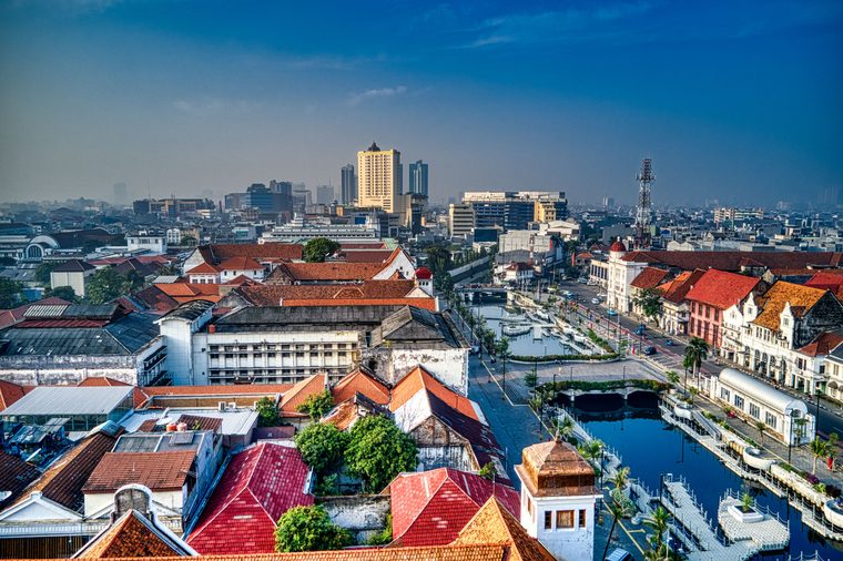 La place Fatahillah dans le quartier historique de Kota Tua à Jakarta