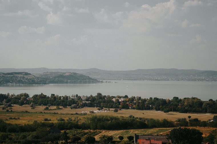 Vue sur le lac Balaton depuis la presqu'île de Tihany