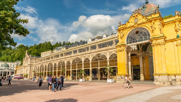 La grande colonnade en fonte de Mariánské Lázně