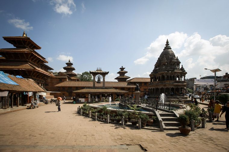Le Durbar Square de Patan avec ses temples en briques rouges et boiseries sculptées