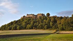 Le château de Stirling perché sur sa colline volcanique