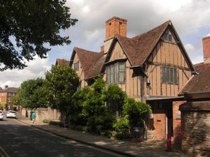 Les maisons à colombages typiques du centre de Stratford-upon-Avon