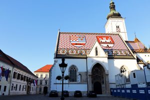 Le toit coloré de l'église Saint-Marc à Zagreb